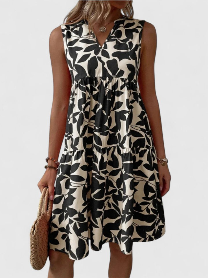 Juliana Sleeveless Dress with Tiered Silhouette for Summer Outfits